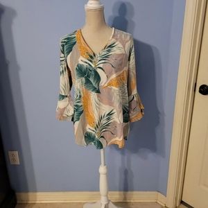 Profile Apparel Small Womens Blouse